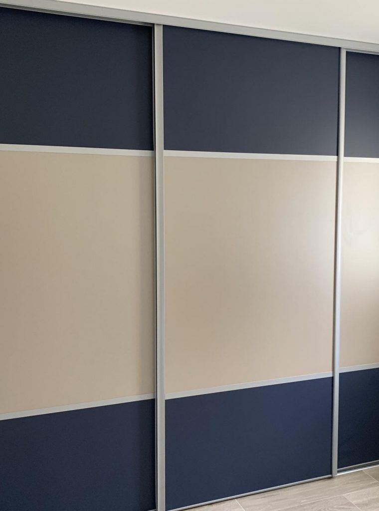 Façade De Placard Coulissante